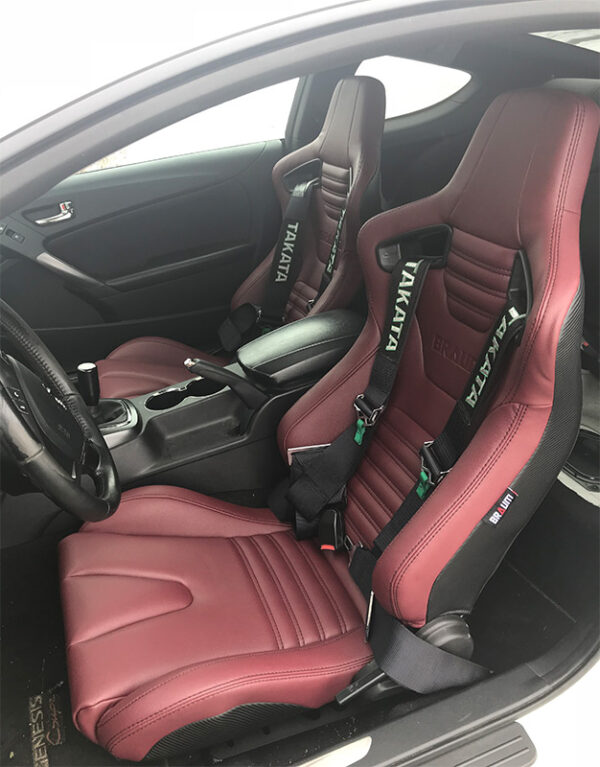 Customer Spotlight: Hyundai Genesis with Braum Racing Seats